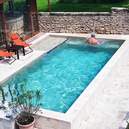 Vizparti Apartmanhaz Daire *