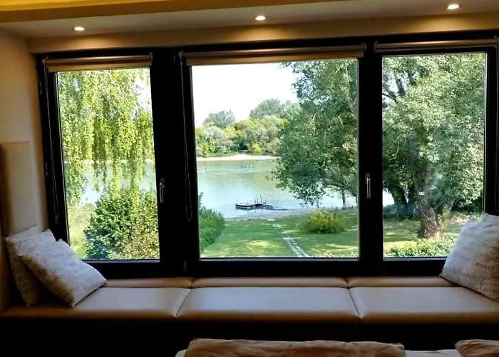 Vizparti Apartmanhaz * Leányfalu