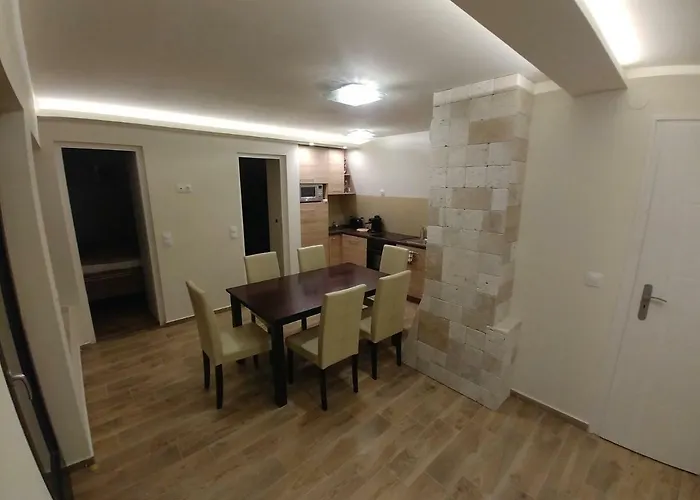 Vizparti Apartmanhaz Leányfalu